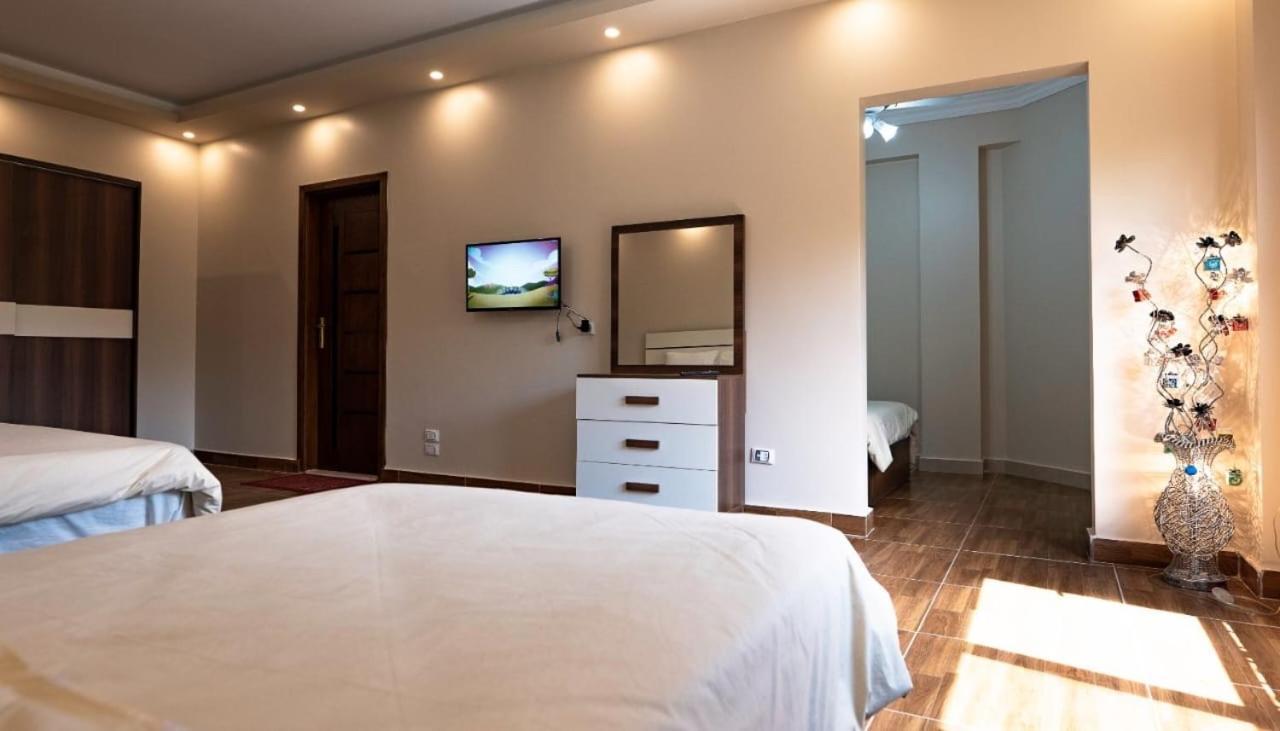 Grand Museum Pyramids Inn Giza Екстериор снимка